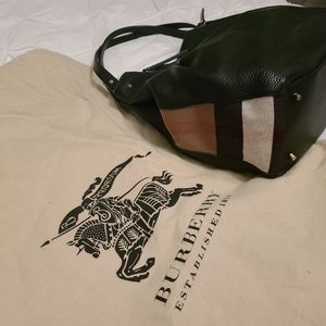 Authentic Burberry Maidenstone  #3963638 Bag
